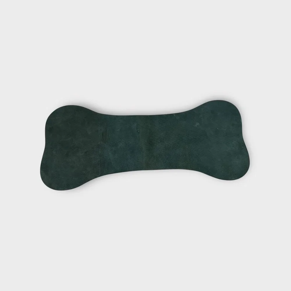 Black Bone-Shaped Pet Feeding Mat – Non-Slip Backing | 15.5” x 6”